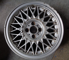 Alufelge Kreuzspeiche 7Jx15 BMW 1179066 KBA 41296 4 Loch BMW E30