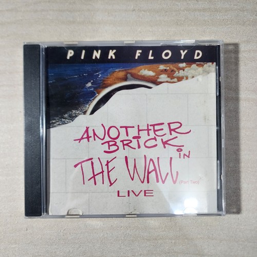 Pink floyd another brick - pink,