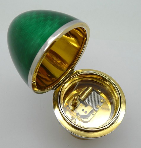 Salimbeni egg reuge - egg,