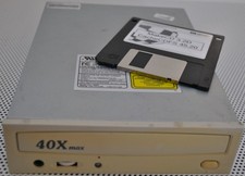 ?️ Cyberdrive 400D IDE CD-ROM für Amiga 2000 / 3000 / 4000 & Amiga Tower