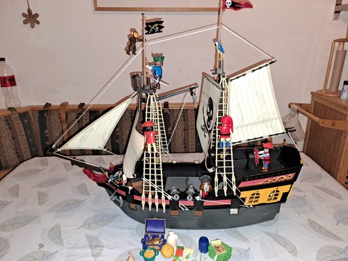Playmobil piratenschiff - playmobil,