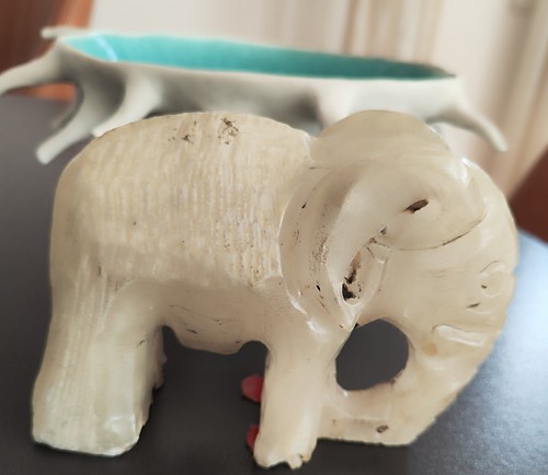 Elefant aus alabaster figur - *elefant,