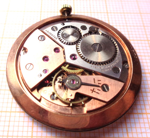 älteres armbanduhr werk - Älteres,