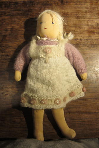 Stoffpuppe nach waldorf - stoffpuppe, waldorf-art