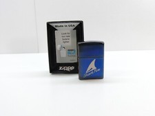 Original ZIPPO Feuerzeug "Shark Fin", Blue Titanium, D04, NEU in OVP #37512
