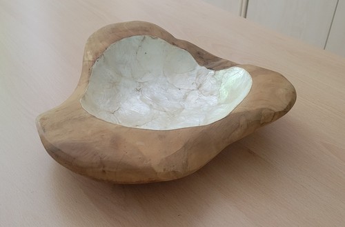 Wurzelholzschale mit perlmut - mit,