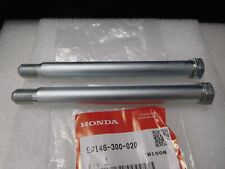 Honda CB 750 Four K0 K1 K2  Schrauben Set Auspuffanlage Bolt Set pillion Step