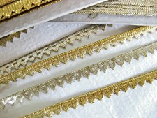 5 Meter Zacken-Borte Webband/0,66€pro Meter/ in gold 7mm breit, B 261.1