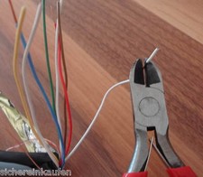 kleiner Saitenschneider Seitenschneider / Zange mit Feder, gute Einhandbedienung