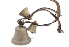 Antike Ziegenglocken Glocken aus Messing mit Lederriemen 3 Stück Vintage