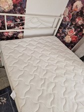 Metallbett Bettrahmen Einzelbett mit Lattenrost 90 x 200 cm  