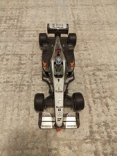 Hot Wheels 1:18 McLaren Mercedes MP4-17D Kimi Räikkönen F1 Modellauto 2003