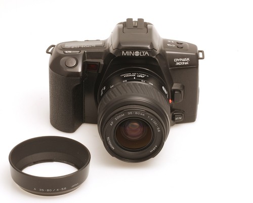 Minolta dynax 303si - minolta, mit