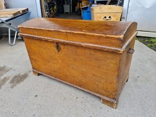 schöner alter Truhe Runddeckeltruhe Weichholztruhe Bauerntruhe