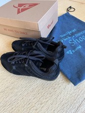 Rumpf 1566 Schwarz Wildleder