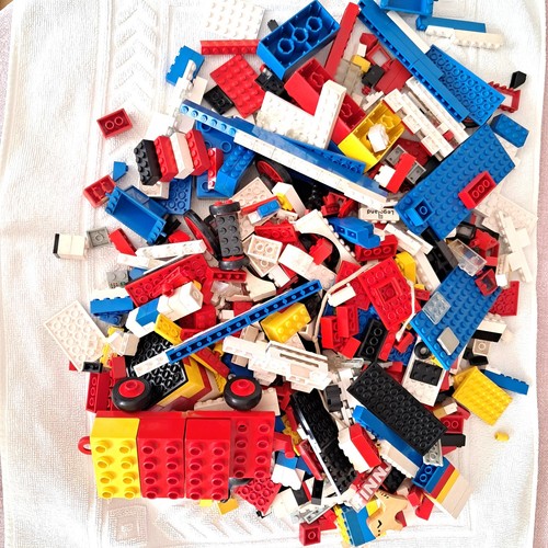 Lego konvolut 2 kg - ca,