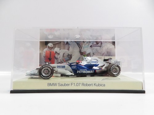 Minichamps 80420427018 - 1:43,