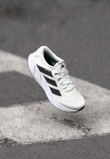 Neu Adidas Adistar 4 Gr 48