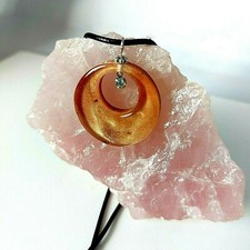 Anhänger Epoxid Harz Rund creme/ gold Kette Kunstleder schwarz 45 + 5 cm NEU