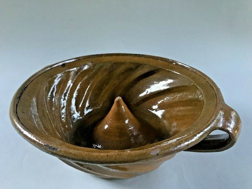 Biedermeier handgetöpferte