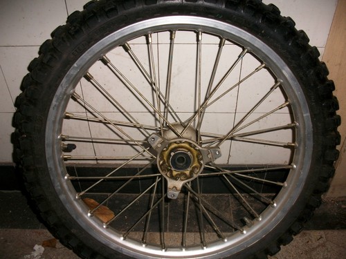 Felge vorn für eine - , yamaha