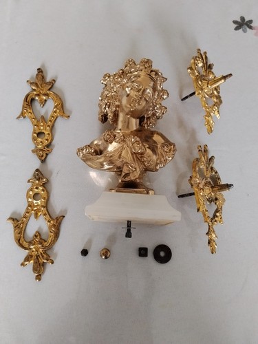 Aufsatzfigur für eine