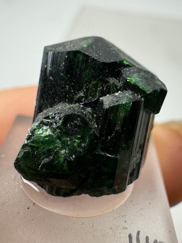 Turmalin kristall - turmalin, (4.8gr)