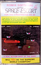 COMMODORE VC-20/VIC-20 -- SPACE ESCORT (ROMIK SOFTWARE)