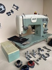 Nähmaschine Adler 489A Näht