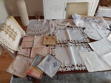 VINTAGE KONVOLUT 18 DECKCHEN SPITZE STICKEREI 22 STÜCK ZIER-TASCHENTÜCHER OVP