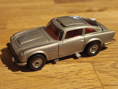 James bond 007 - bond, martin