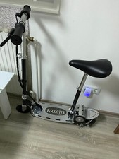 Aufladbarer Elektroroller Klappbar mit Sitz für kinder