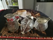 Zuckerstreuer,  Honigspender