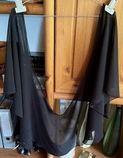 leichte, glockig geschnittene Stola, schwarz