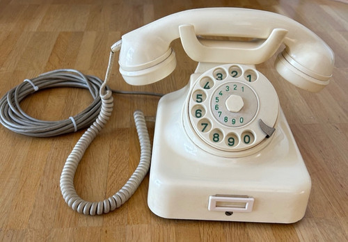 Telefon tisch mit - telefon,tisch-telefon,