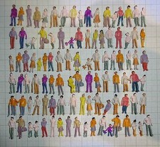 100 Stehende Figuren! Versand