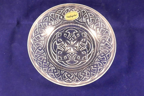 Kleines altes pressglas - kleines,