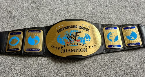 Original 2001 wwf figs - 2001,