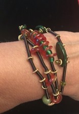 ORNA LALO - Armband - Rot Grün Braun - Gold - Elastisch Resin - Handmade - Neu