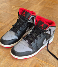NIKE AIR JORDAN 1 MID Sneaker
