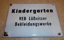 altes Emailschild Emailleschild Schild DDR Kindergarten VEB Bekleidung Lößnitz