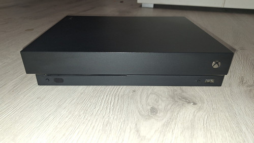 Microsoft xbox one 1tb - one, x