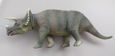 Jurassic park triceratops jp08 - jurassic,