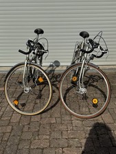 2 Rennräder Motobecane Prestige Damen- u. Herrenausführung silber 80er Vintage