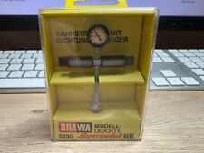 BRAWA 5290 Bahnsteigleuchte mit Richtungsanzeiger H0 in OVP Neuwertiger Zustand
