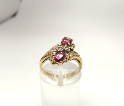 Eleganter rubin ring mit - rubin-ring,