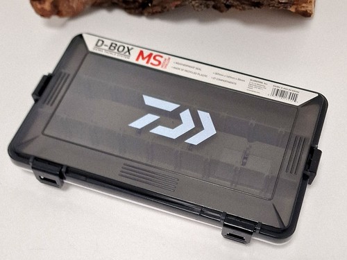 Daiwa box medium shallow - medium,