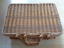 Rattan Koffer Handarbeit