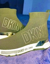 Wunderschöne DKNY Slip-On