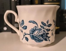 englisches Porzellan Vintage Milchkännchen alte Serie